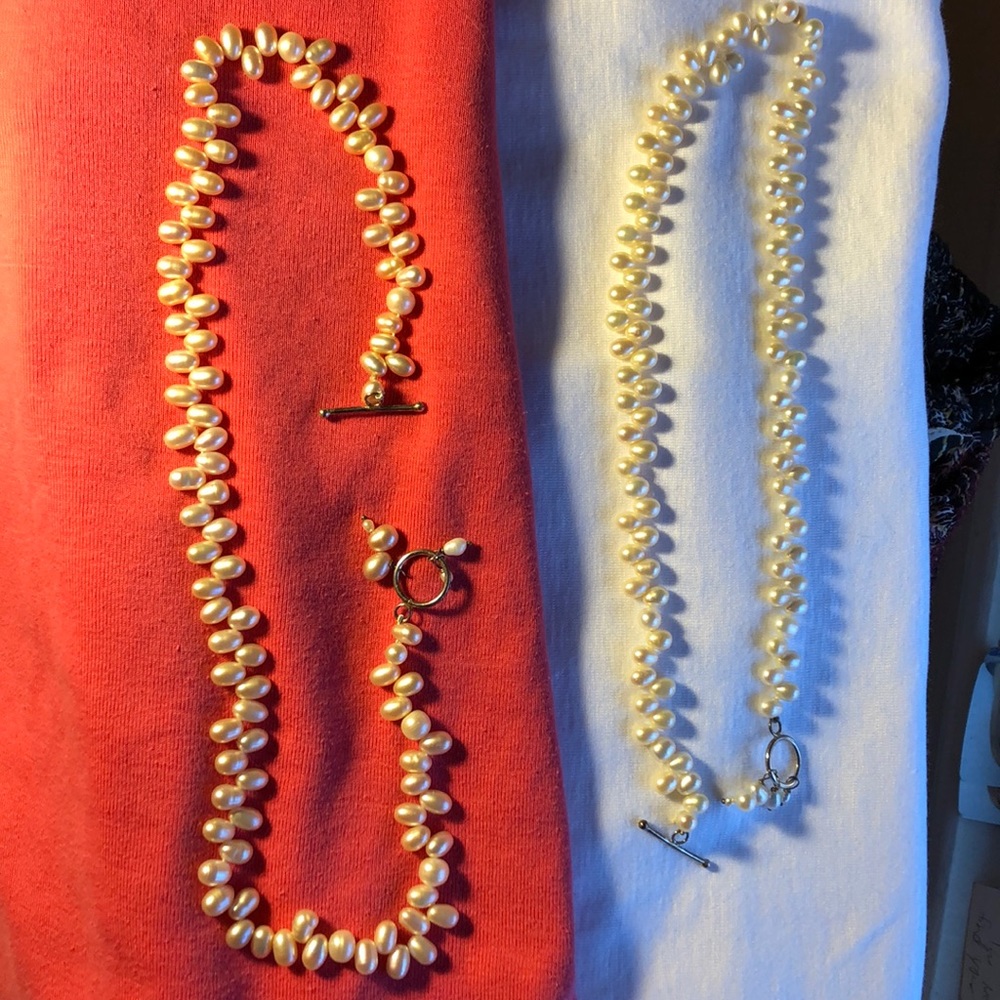 Freshwater pearl necklace, sterling silver toggle